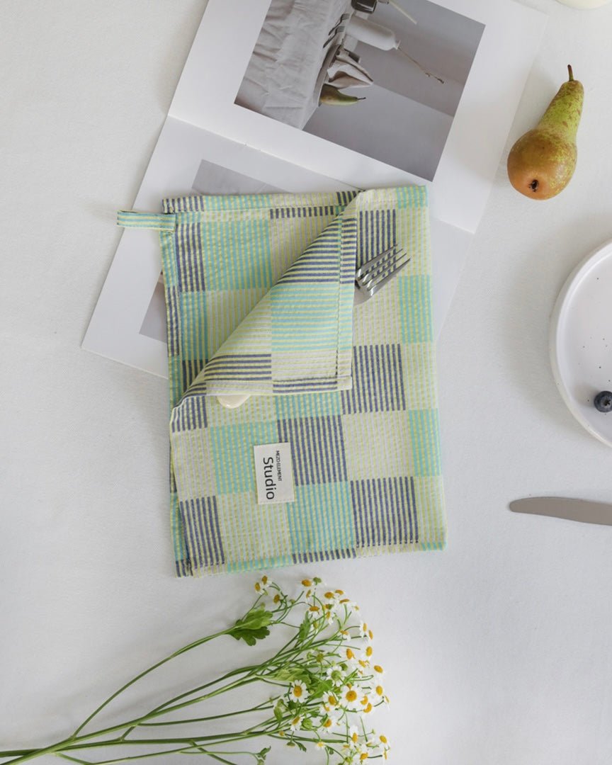 Pastel Checker Placemat for Dopamine Table Setting-4