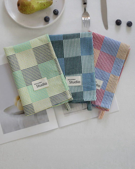Pastel Checker Placemat for Dopamine Table Setting-0
